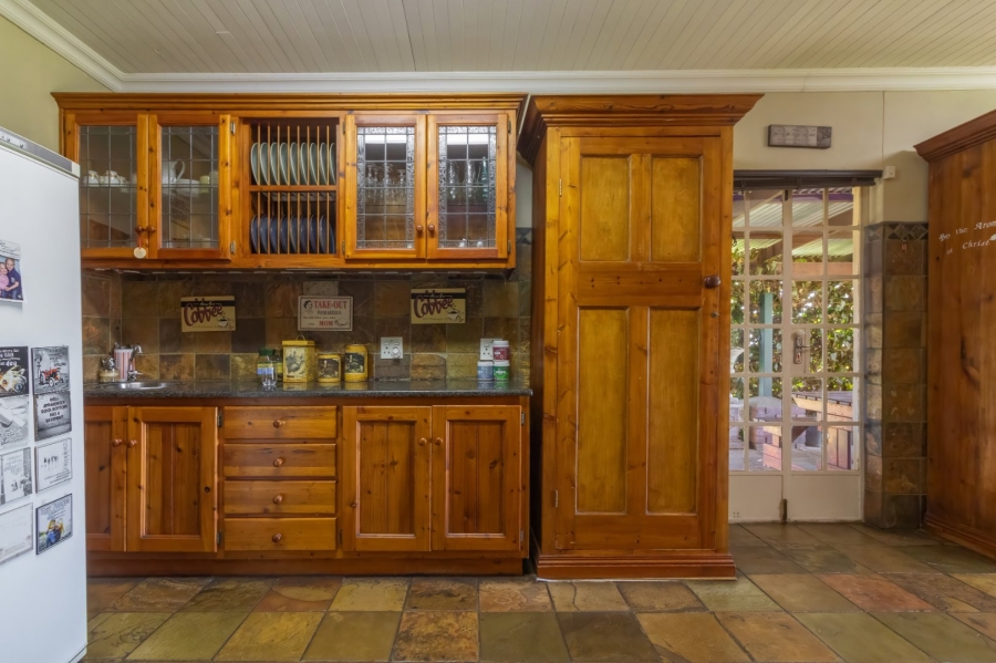 4 Bedroom Property for Sale in Kroonstad Rural Free State